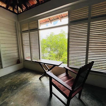 Thelakehostel Hikkaduwa Dış mekan fotoğraf