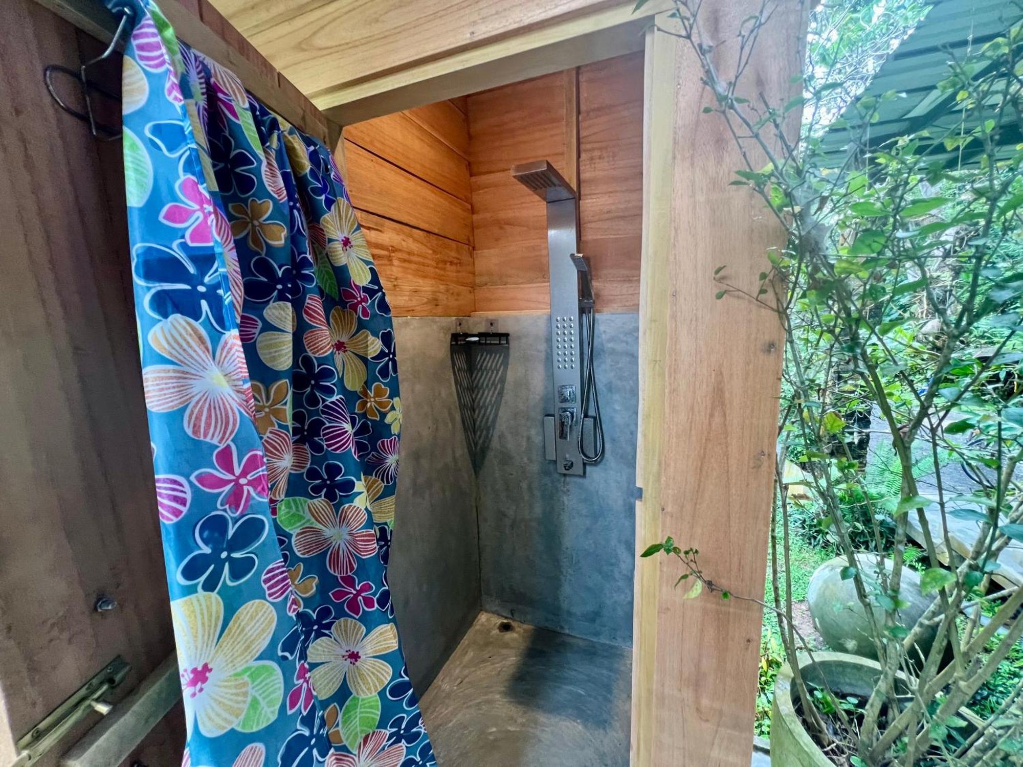 Thelakehostel Hikkaduwa Dış mekan fotoğraf